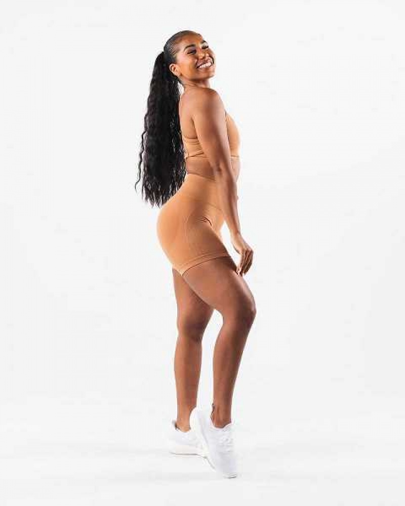 Dámské Kraťasy Alphalete Amplify Contour 5